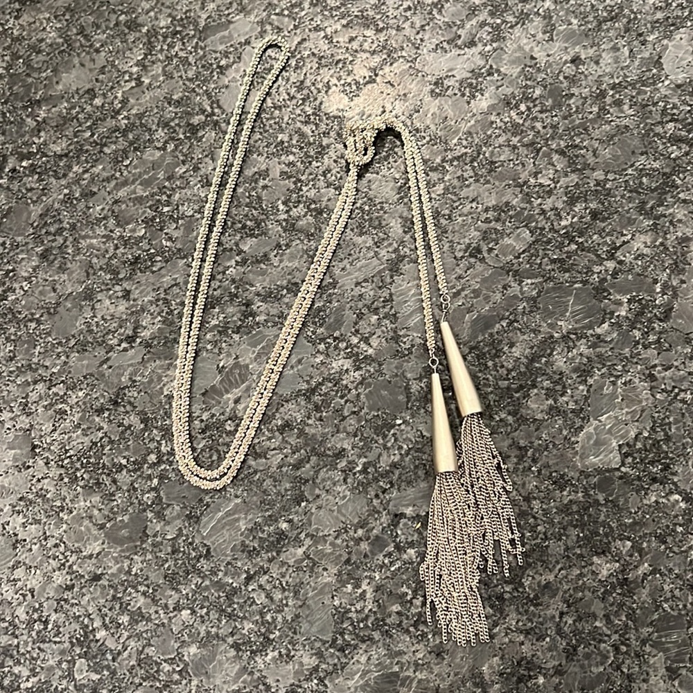 Kendra Scott Necklace